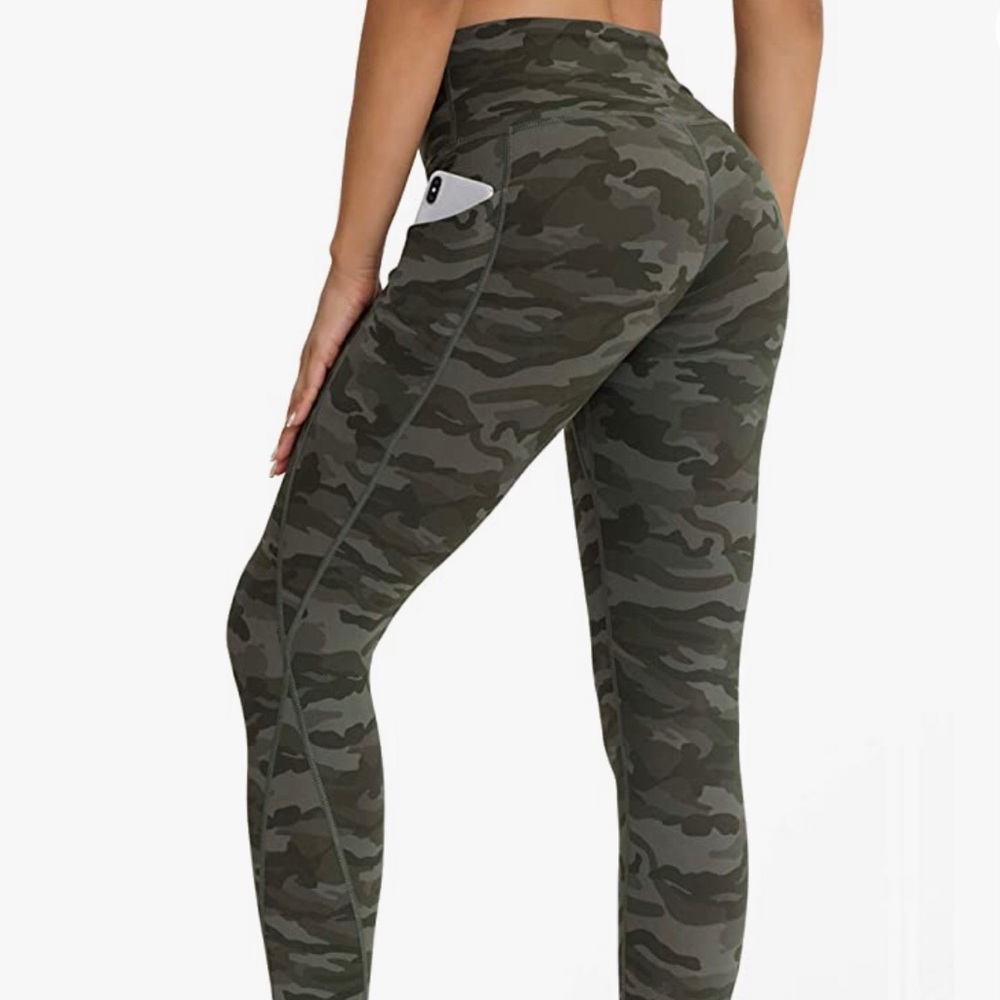 Camo leggings